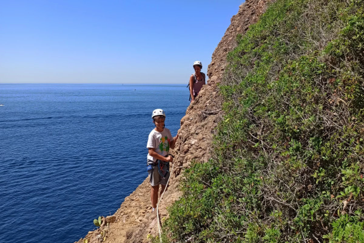 Trou Souffleur adventure course - Bonjour Fun