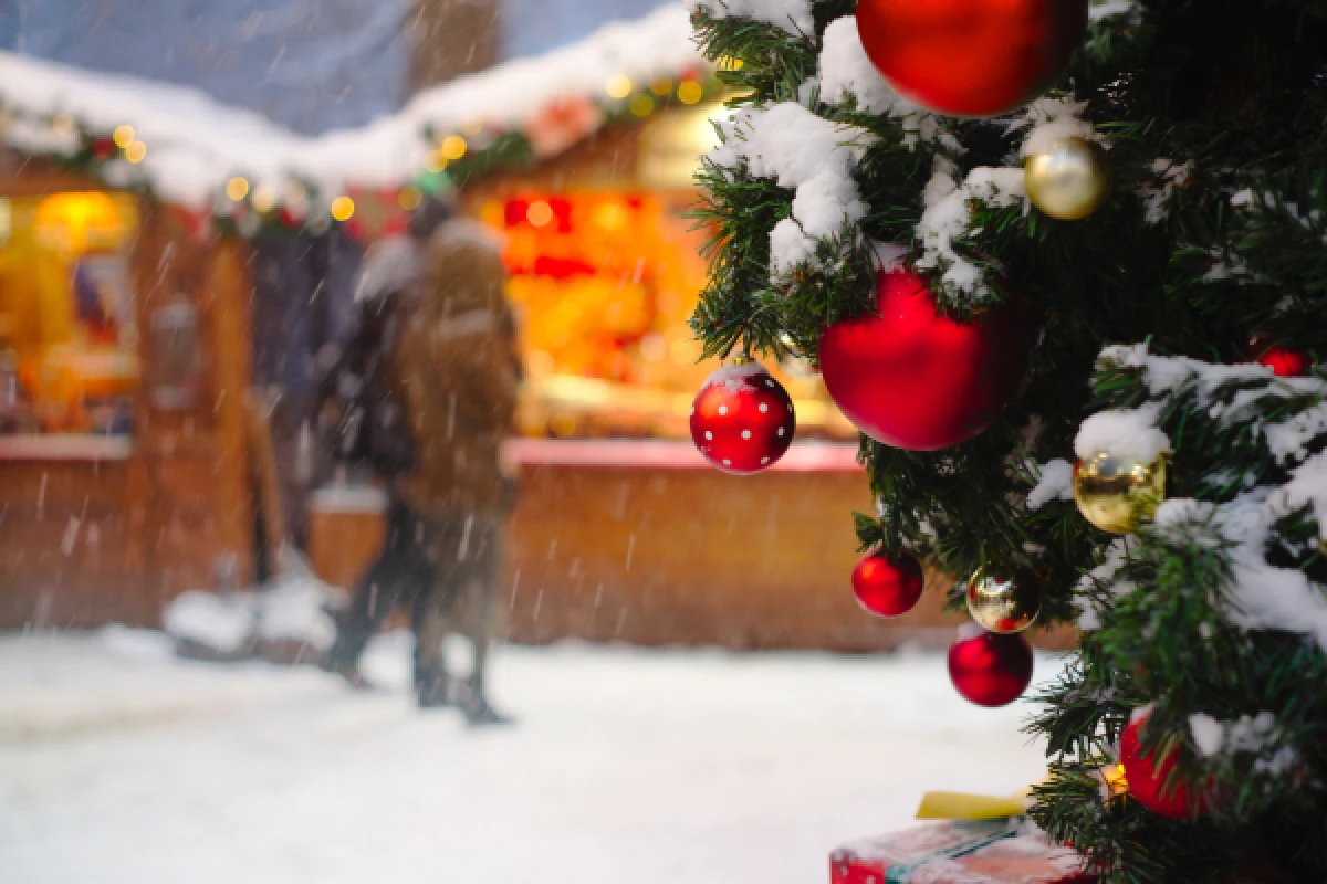 Unusual treasure hunt on Christmas markets Clermont-Ferrand - Bonjour Fun