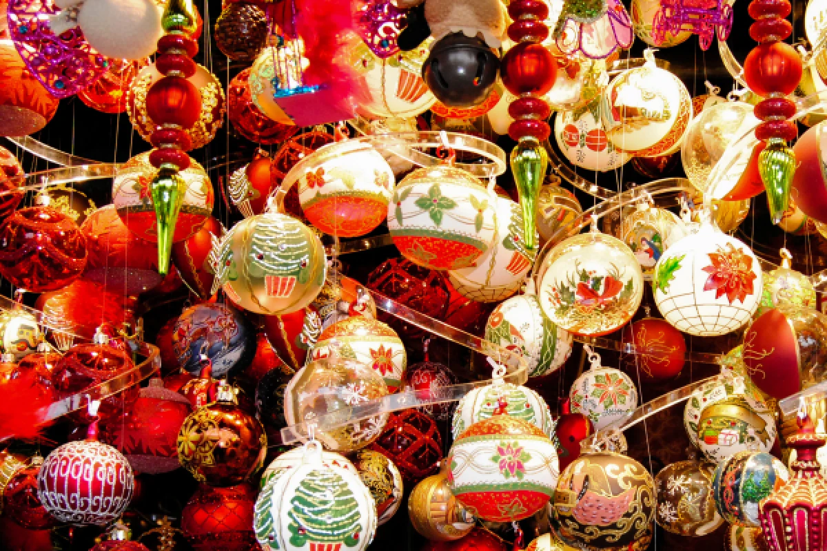 Unusual treasure hunt on Christmas markets Clermont-Ferrand - Bonjour Fun