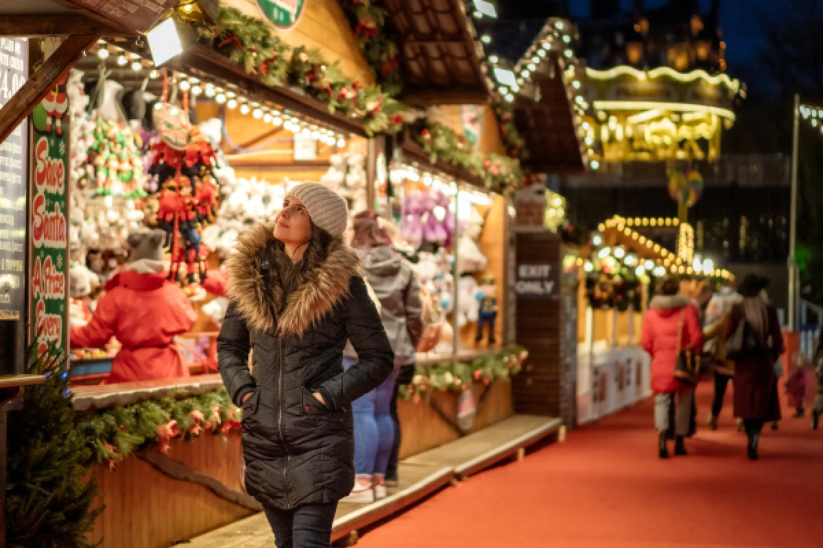 Unusual treasure hunt on Christmas markets Orléans - Bonjour Fun