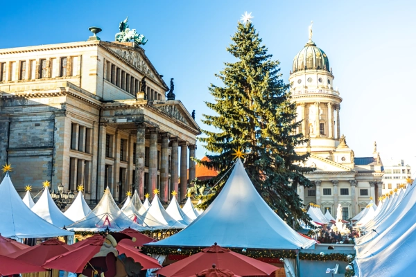 Unusual treasure hunt on the Christmas market (Berlin) - Bonjour Fun