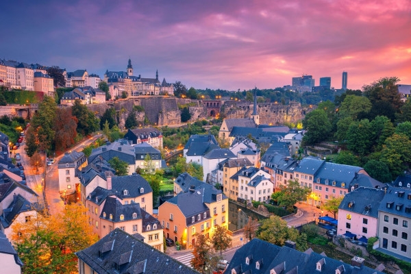 Unusual treasure hunt on the Christmas market (Luxembourg) - Bonjour Fun