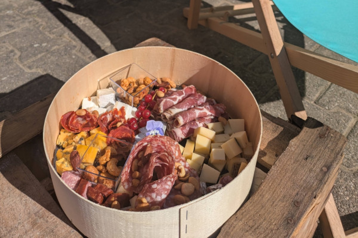 Traditional visit & wine tasting - 5 grape varieties - Bonjour Fun