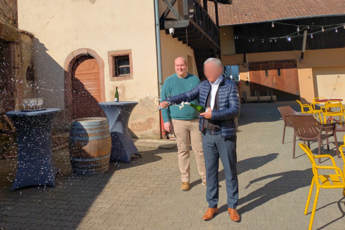 Traditional visit & wine tasting - 5 grape varieties - Bonjour Fun