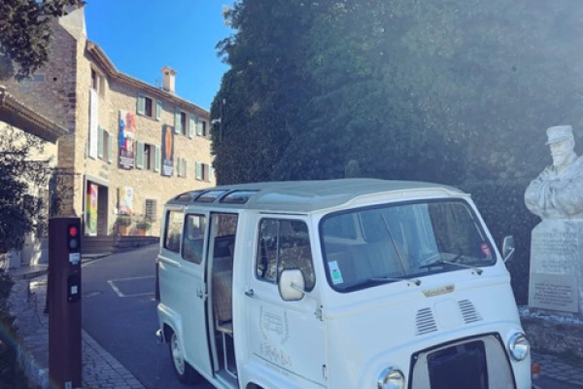 Discover Mougins aboard our Vintage Minibus (2 hours) - Bonjour Fun