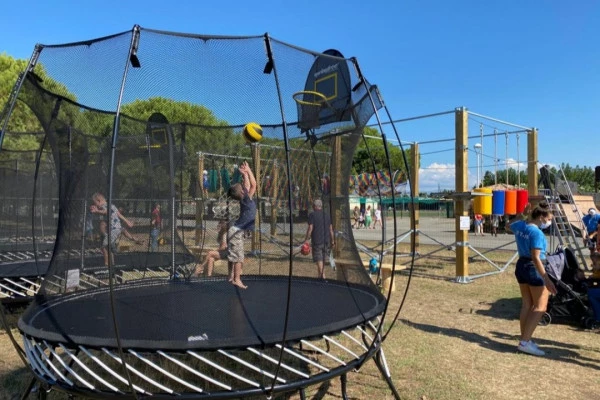 Your basketball trampoline in Fréjus! - Bonjour Fun